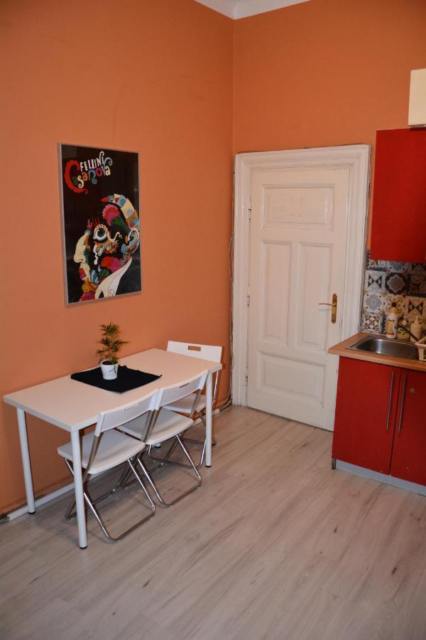 Margo Guest Rooms Cracóvia Exterior foto